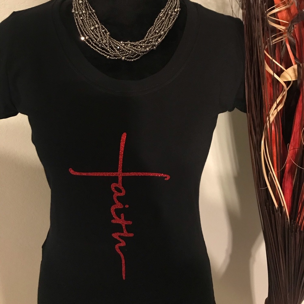 Red Faith Cross glitter Vinyl T-shirt.